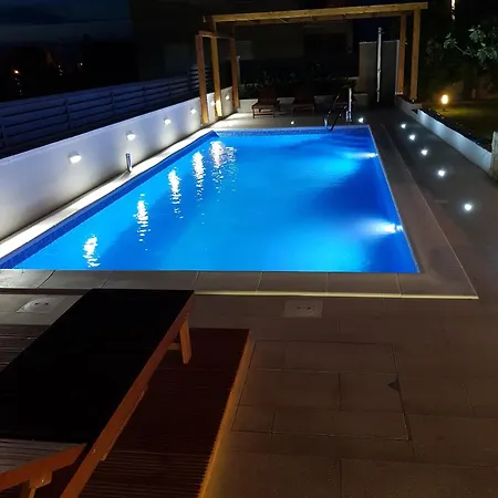 With Swimming Pool Preko, Ugljan - 14163
