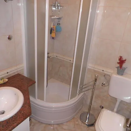 Apartamento With Swimming Pool Preko, Ugljan - 14163 *
